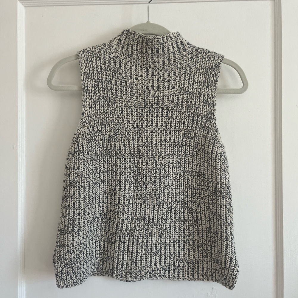 XS/S Madewell Cable Knit Mock Neck Sleeveless Sweater, Navy & White
